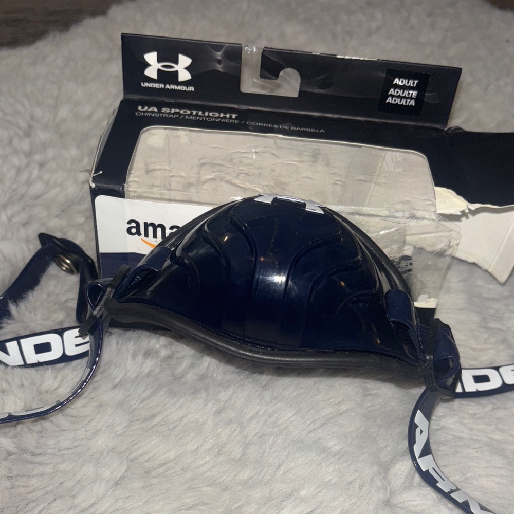 Under Armour Navy and white Football Chin Strap - Picture 8 of 9